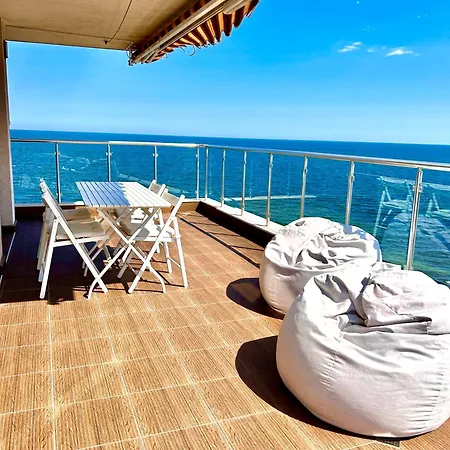 Apartcomplex Golden Bay Aparthotel *