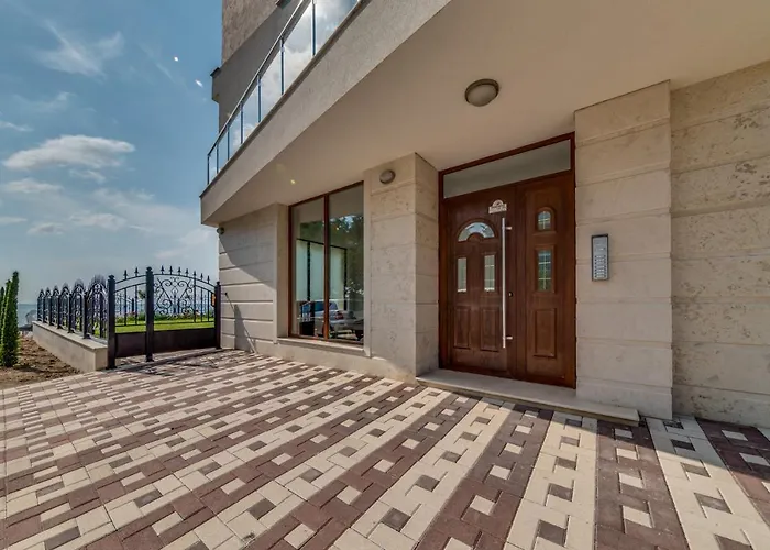 Ξενοδοχείο με διαμερίσματα Apartcomplex Golden Bay *