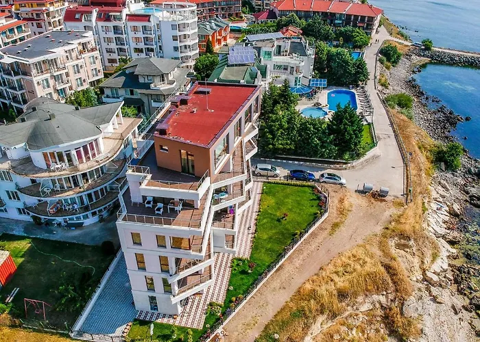 Apartcomplex Golden Bay *