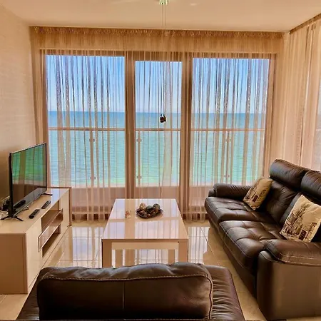 Appart hôtel Apartcomplex Golden Bay