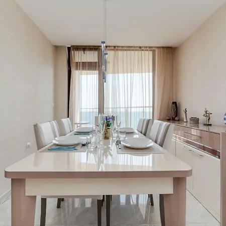 Apartcomplex Golden Bay Apartmanhotel
