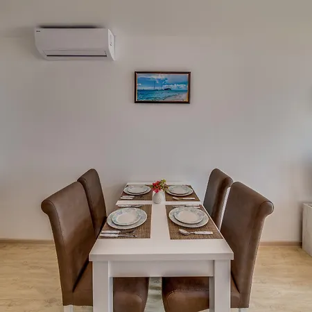 Apartcomplex Golden Bay Lejlighedshotel Ravda