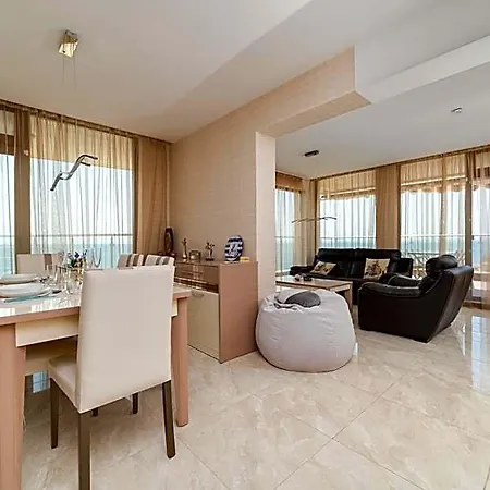 Apartmanhotel Apartcomplex Golden Bay *