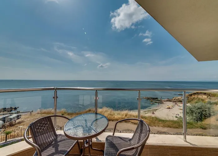 Apartcomplex Golden Bay Апартхотел Равда